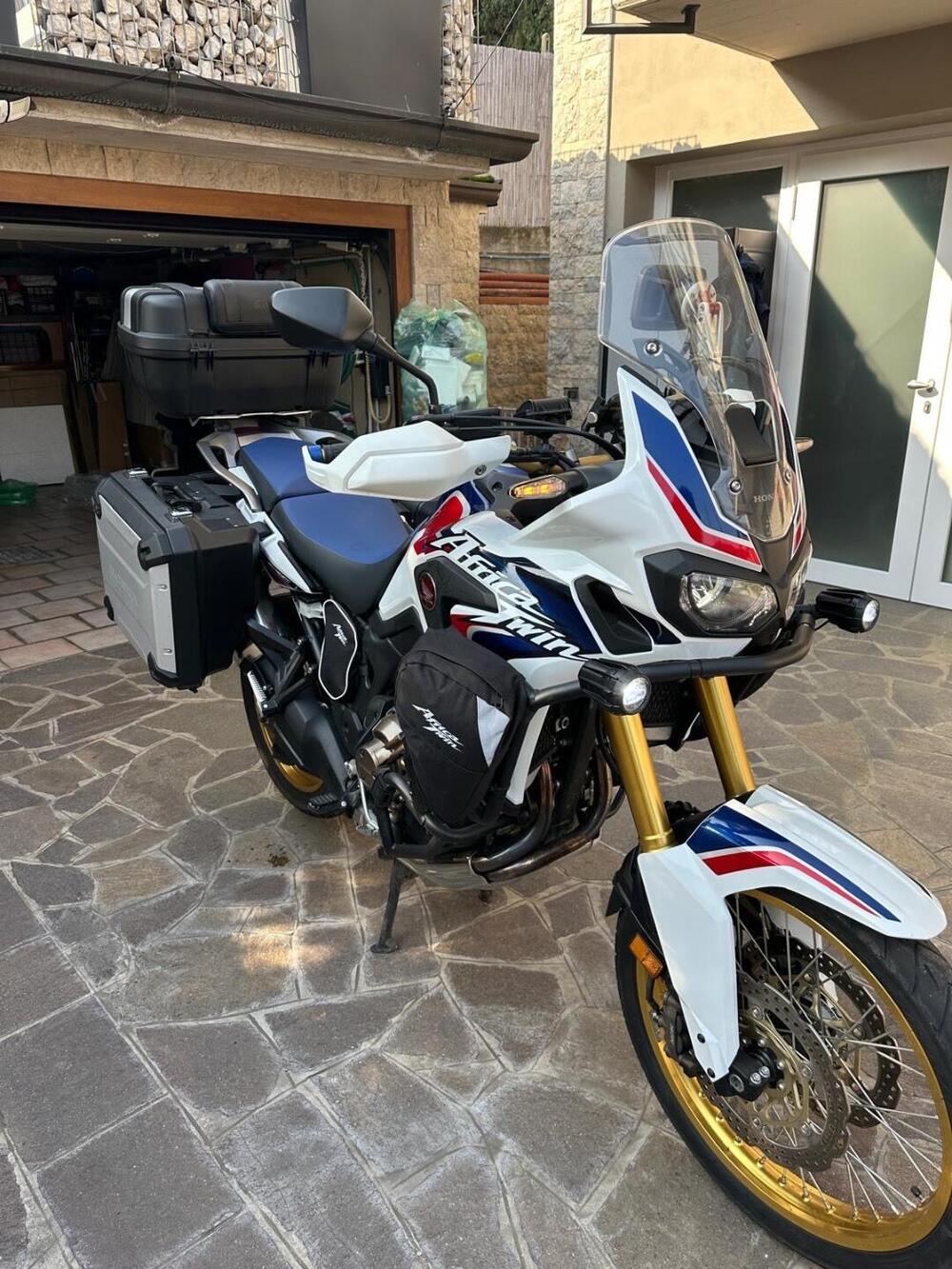 Honda Africa Twin CRF 1000L DCT ABS (2016 - 17) (9)