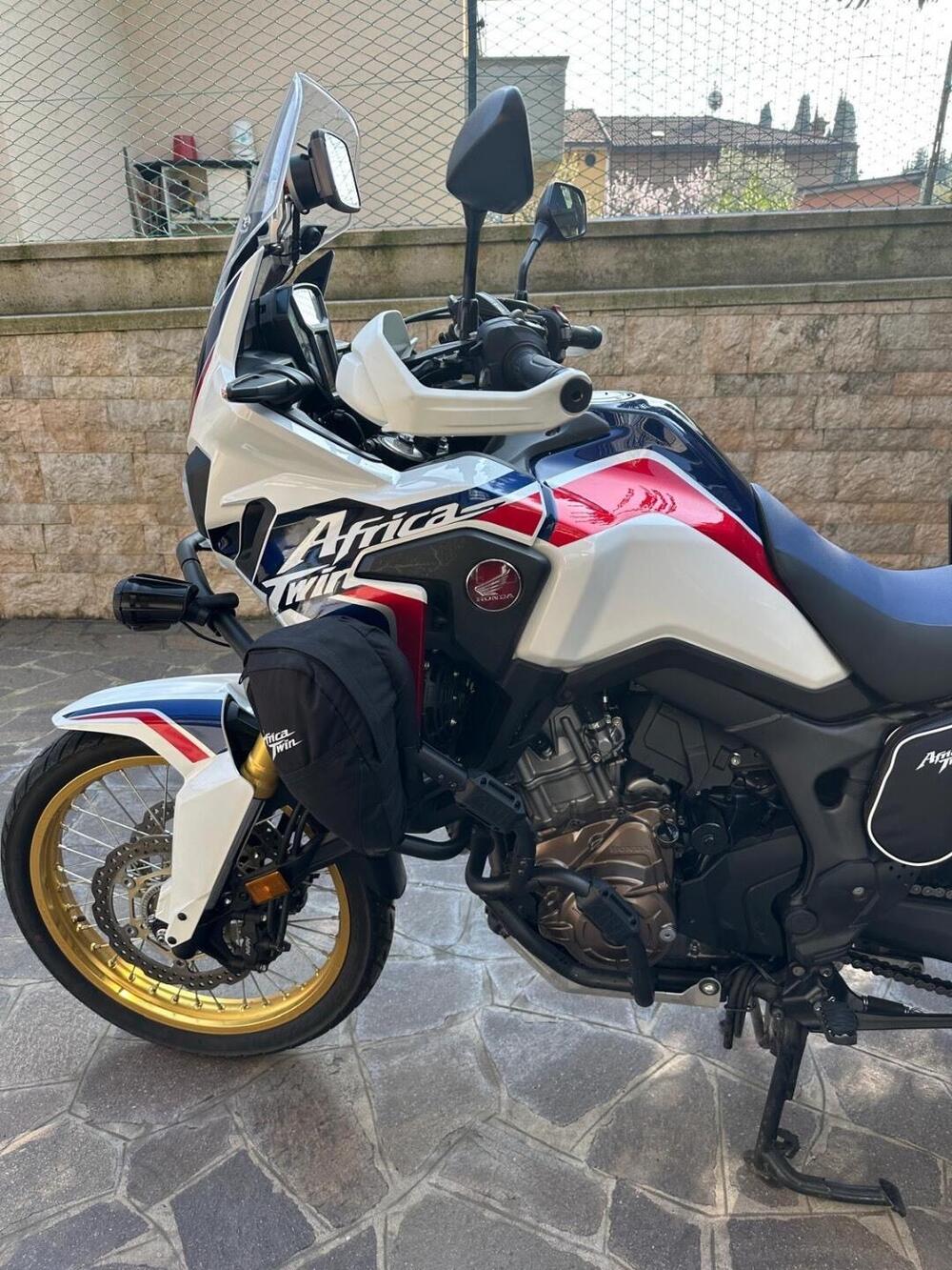 Honda Africa Twin CRF 1000L DCT ABS (2016 - 17) (11)