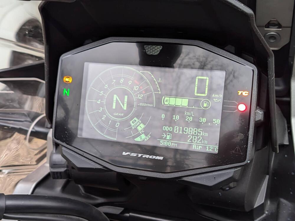 Suzuki V-Strom 1050XT (2020 - 23) (9)