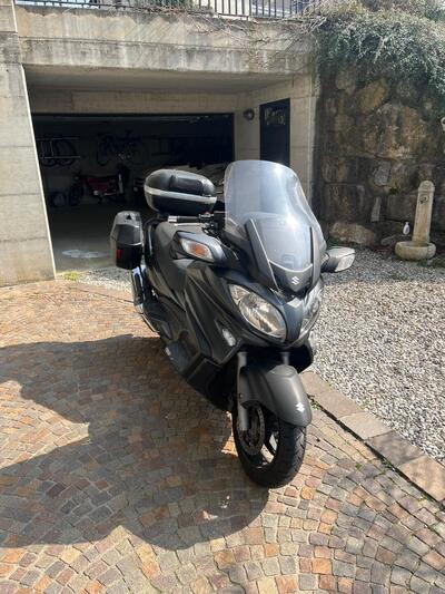 Suzuki Burgman AN 650 Executive ABS (2013 - 17) usata