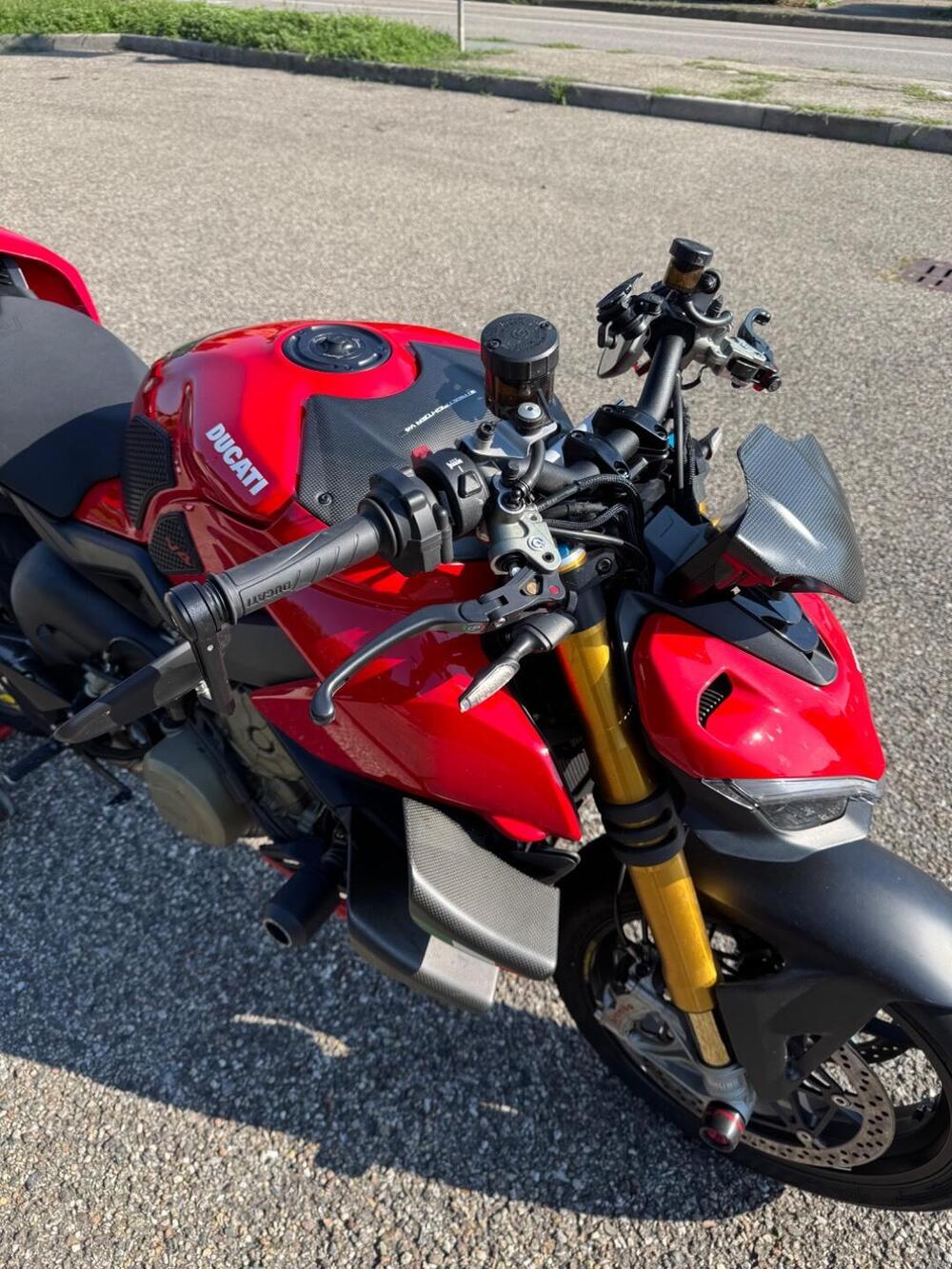 Ducati Streetfighter V4 1100 S (2021 - 22) (4)