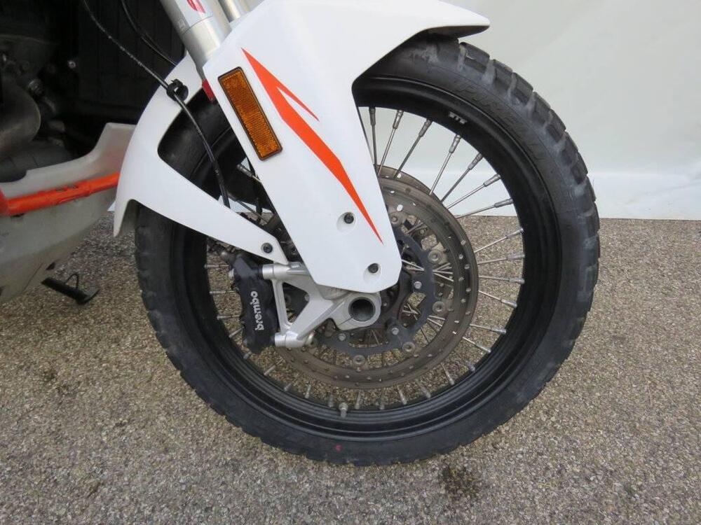 KTM 1290 Super Adventure R (2021) (8)