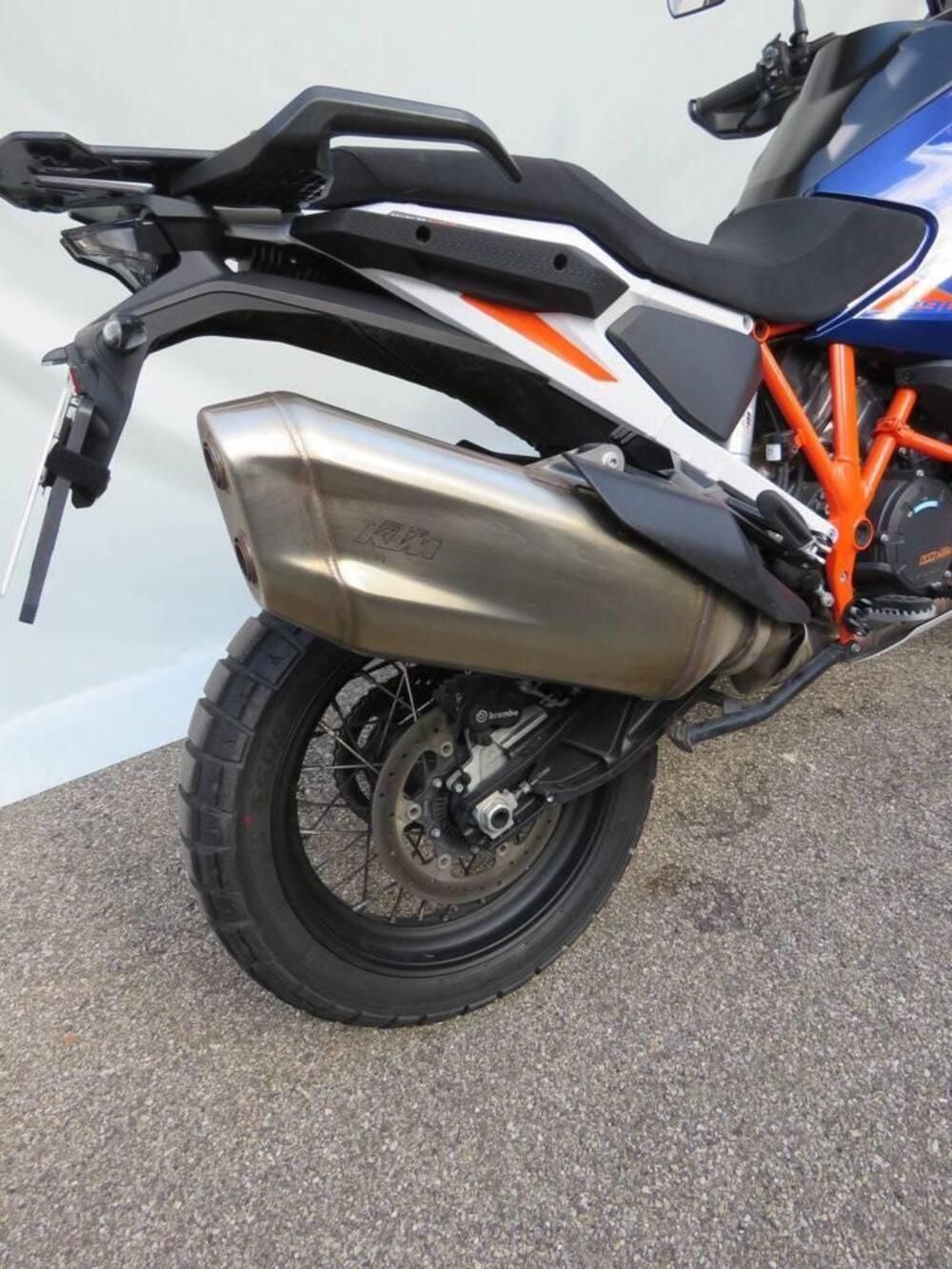 KTM 1290 Super Adventure R (2021) (11)