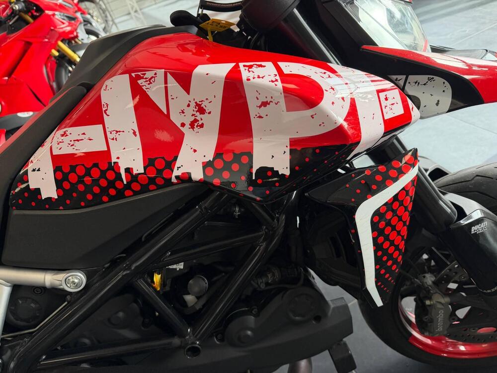 Ducati Hypermotard 950 RVE (2022 - 25) (7)