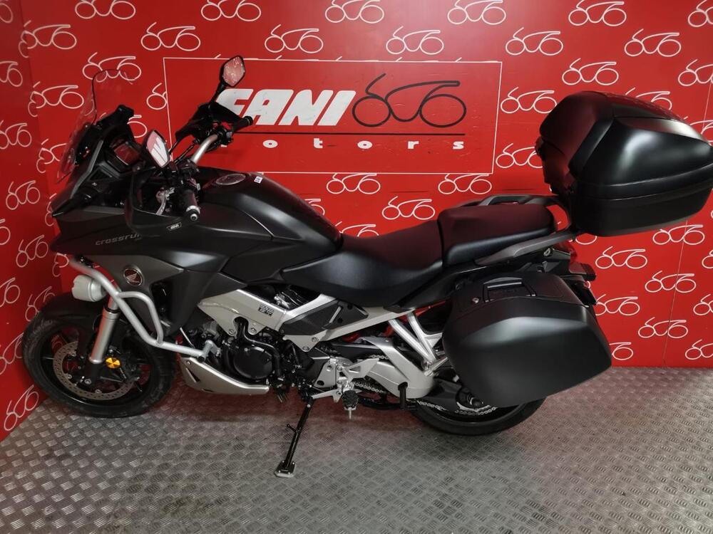 Honda Crossrunner (2017 - 20) (3)