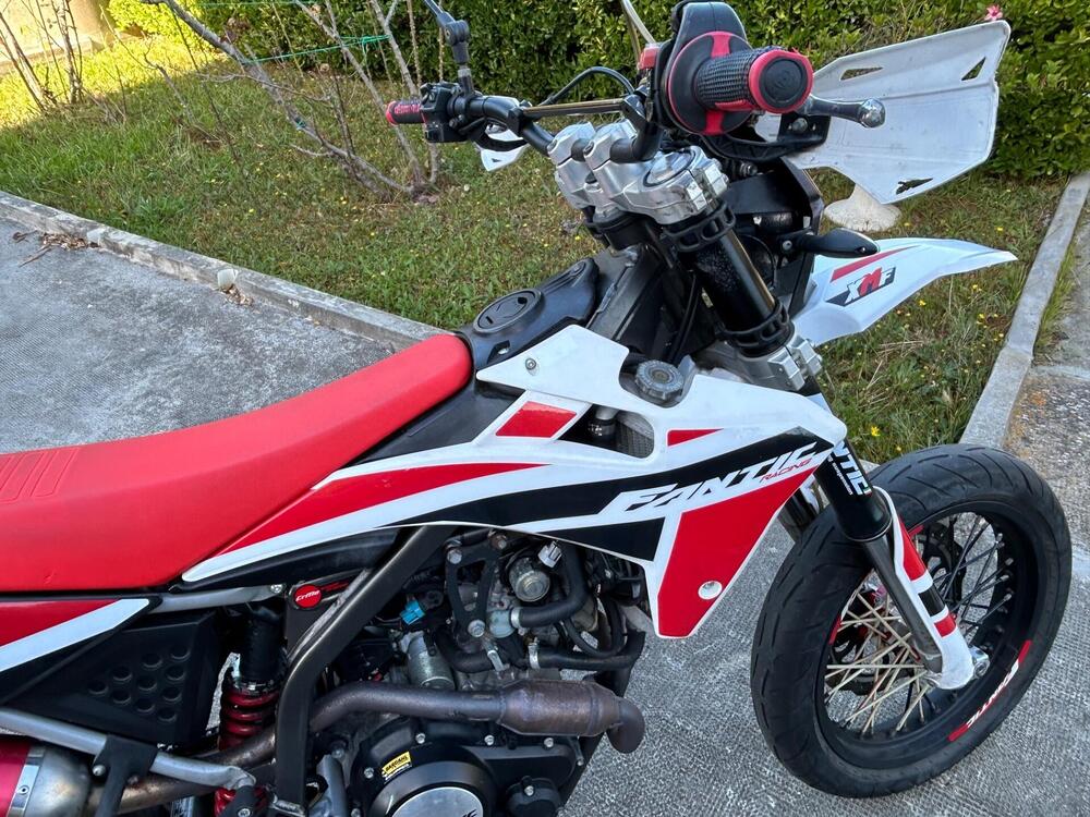 Fantic Motor XMF 125 Motard Performance 4t (2021 - 22) (4)