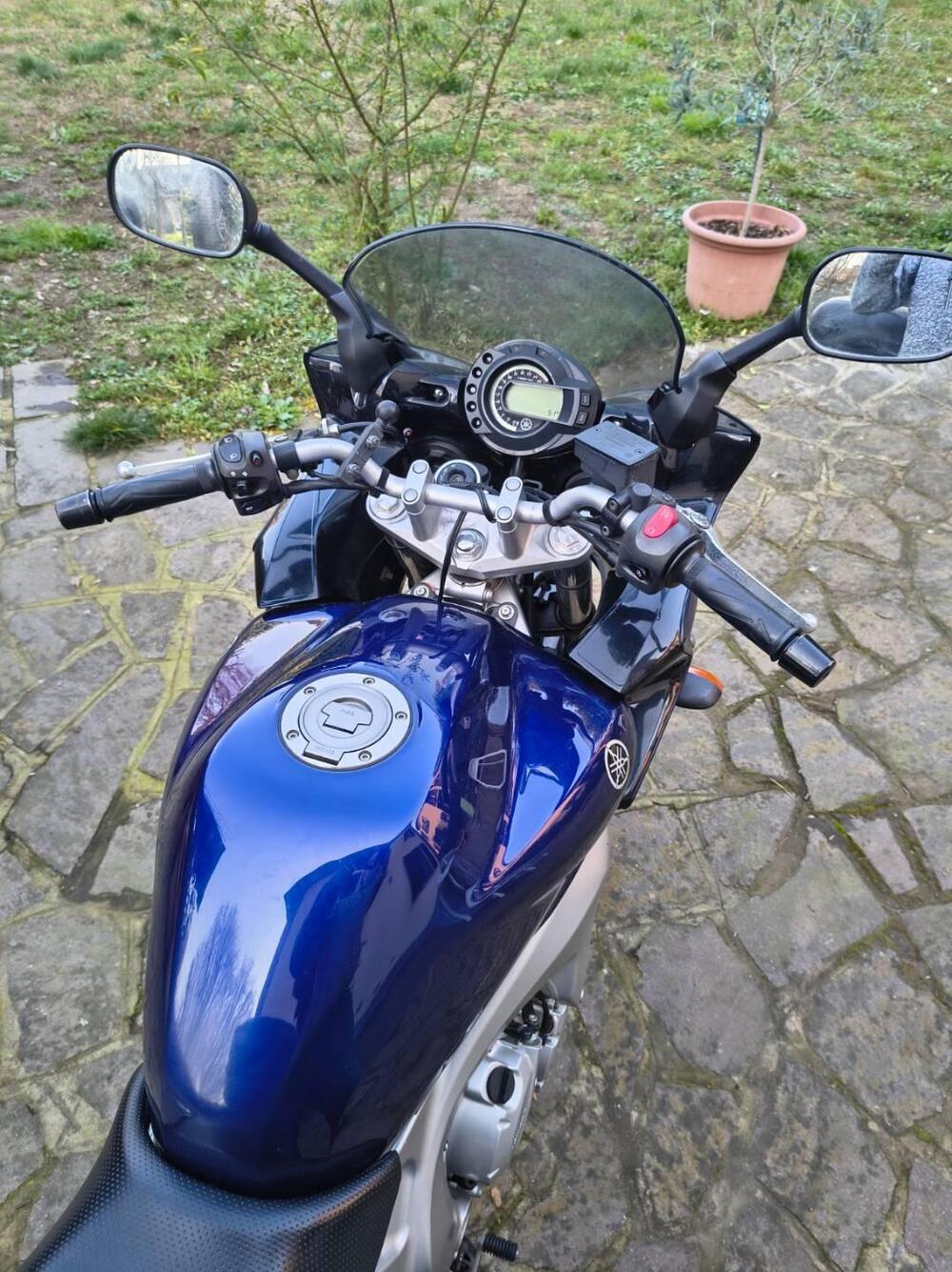 Yamaha FZ6 Fazer (2004 - 07) (7)