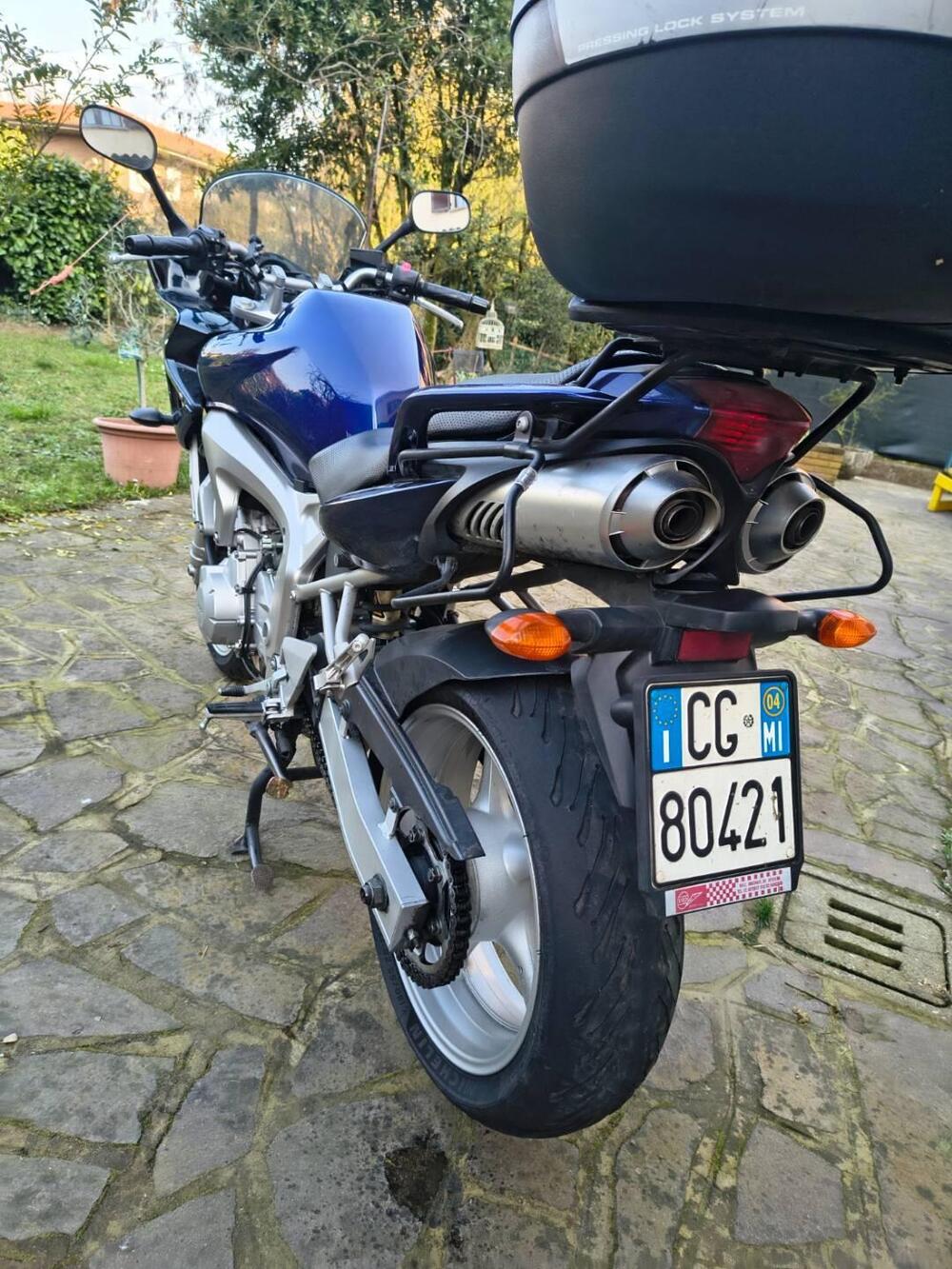 Yamaha FZ6 Fazer (2004 - 07) (9)