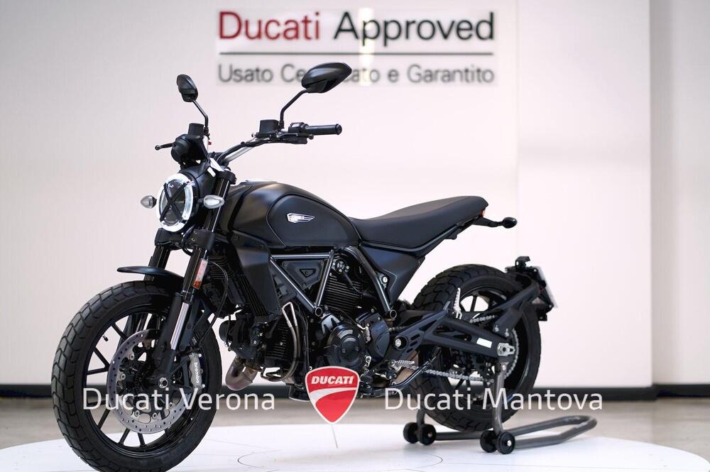 Ducati Scrambler 800 Icon Dark (2025 - 26) (4)