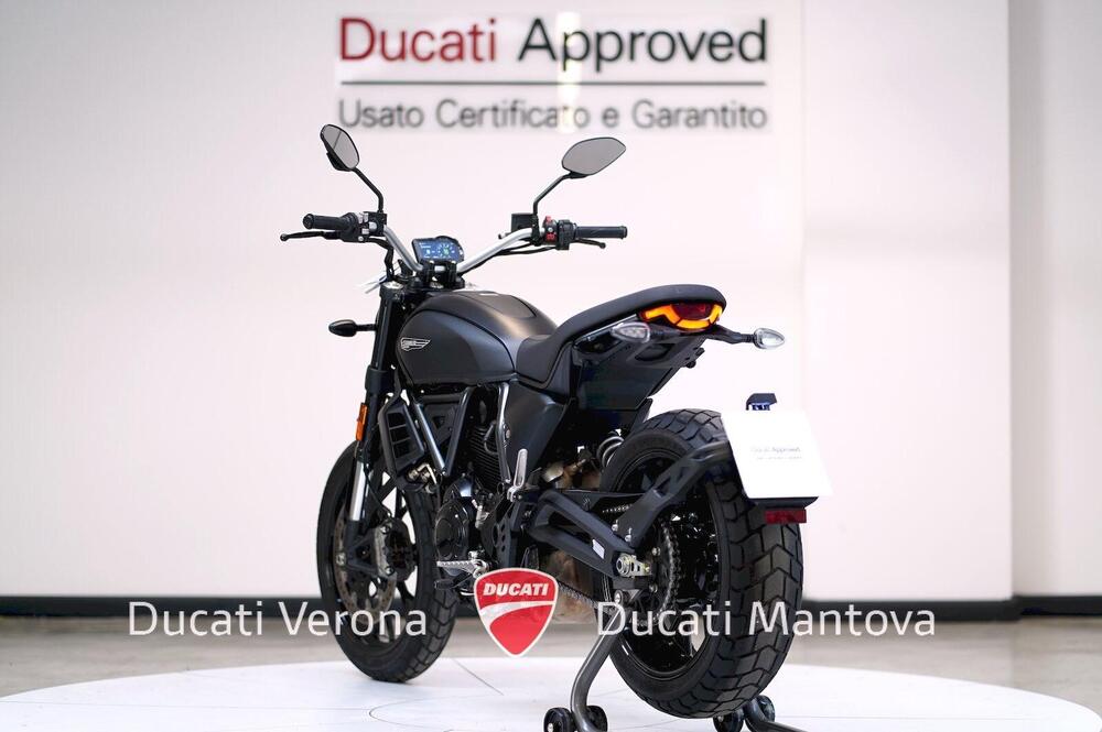 Ducati Scrambler 800 Icon Dark (2025 - 26) (6)