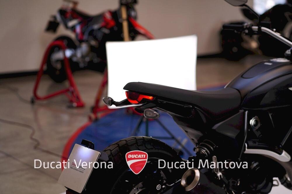 Ducati Scrambler 800 Icon Dark (2025 - 26) (11)