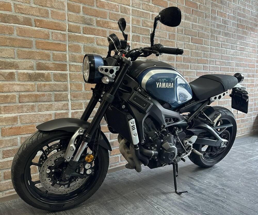 Yamaha XSR 900 ABS (2016 - 20) (2)