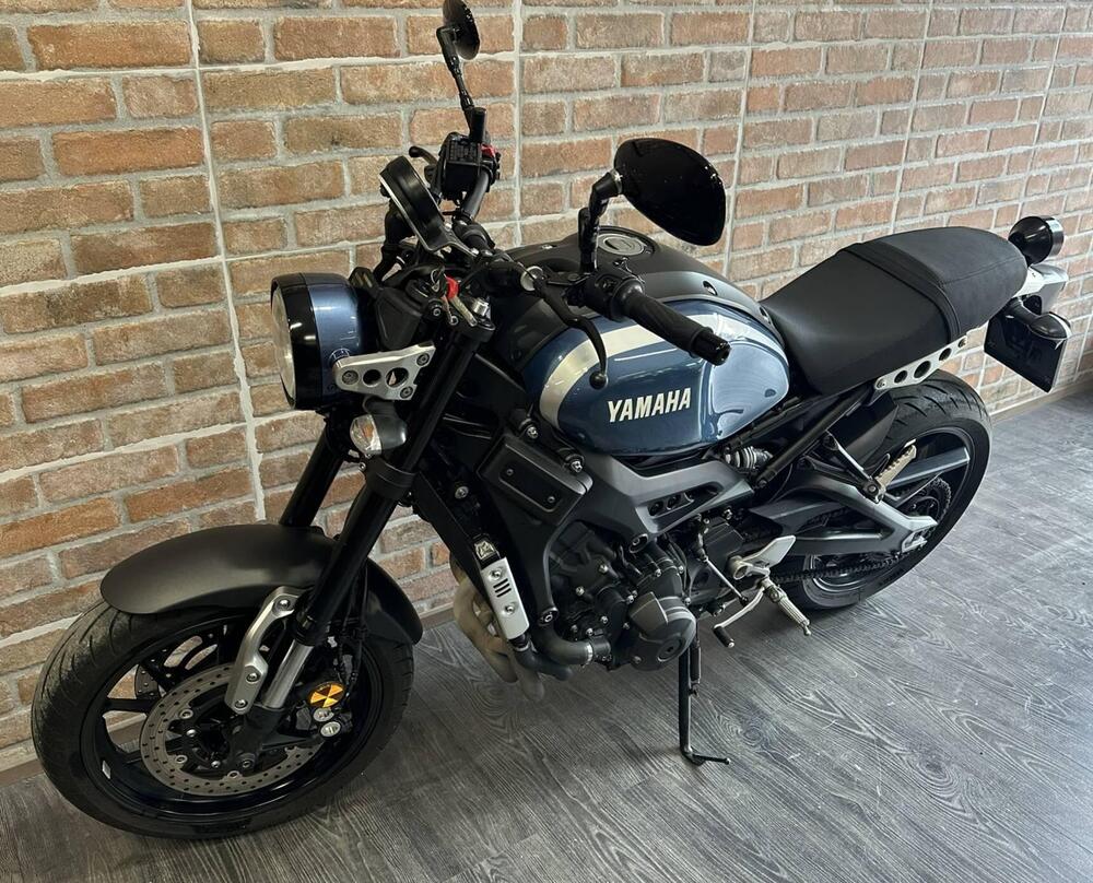 Yamaha XSR 900 ABS (2016 - 20) (12)