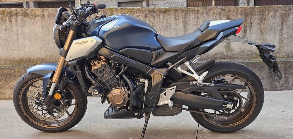 Honda CB 650 R (2021 - 23) (3)