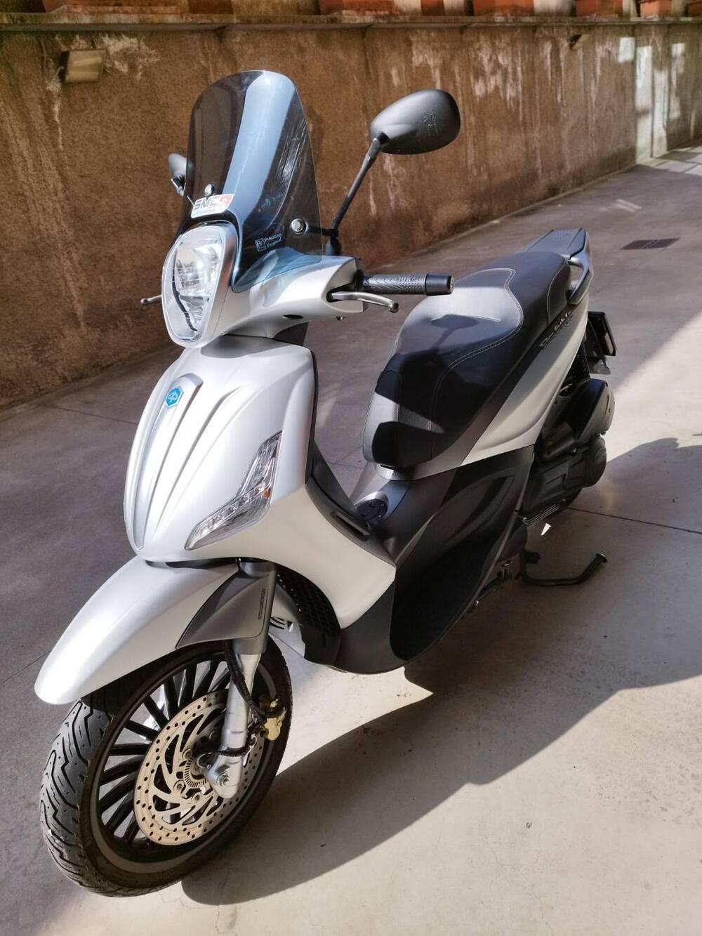 Piaggio Beverly 300 S i.e. ABS-ASR (2016 - 20) (5)