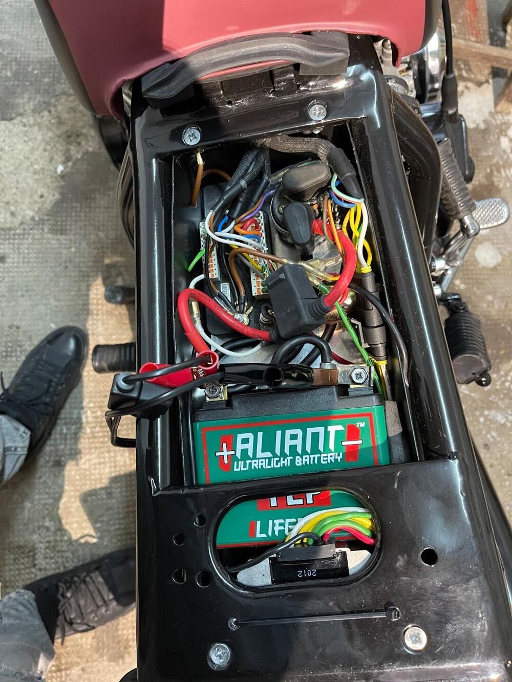 Honda CB 400 f super sport (5)