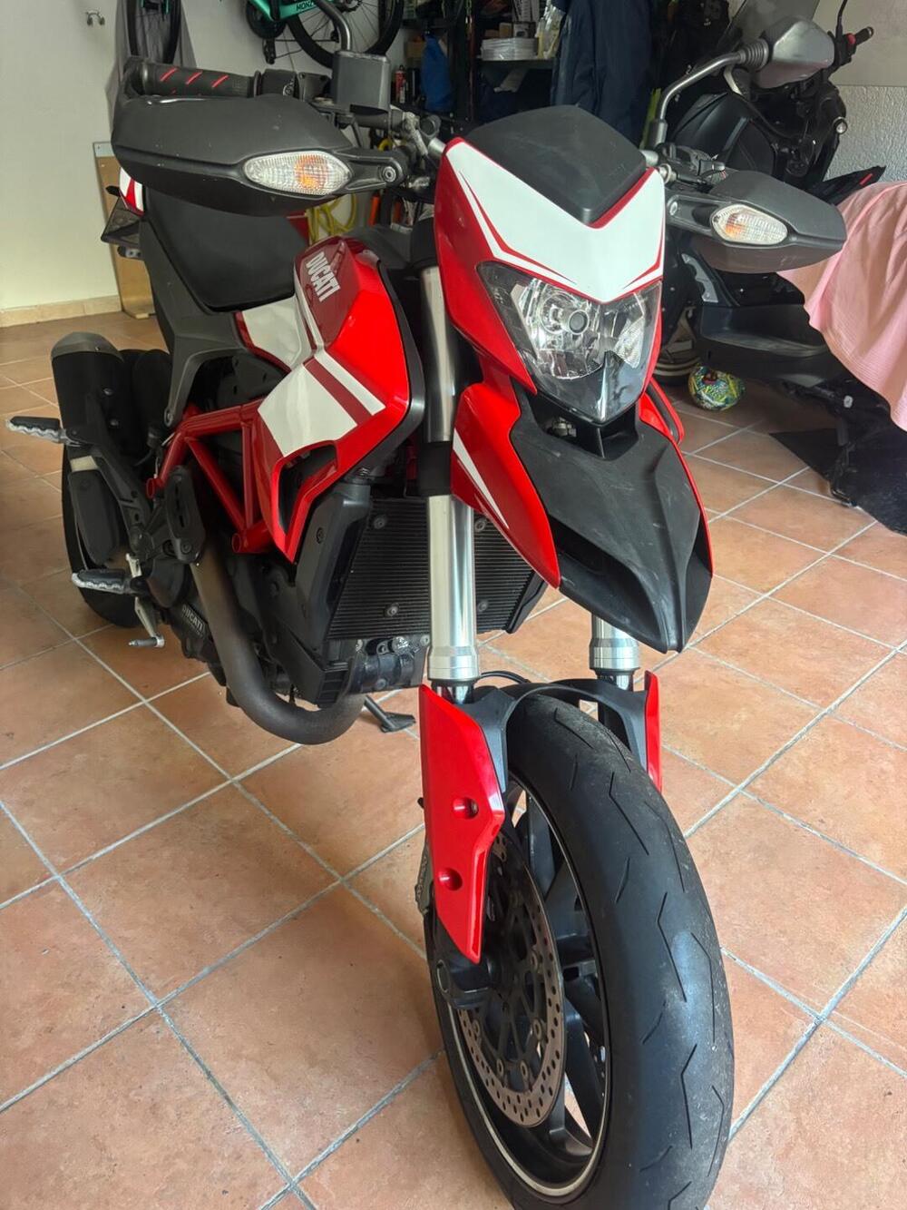 Ducati Hypermotard 821 (2013 - 15) (7)
