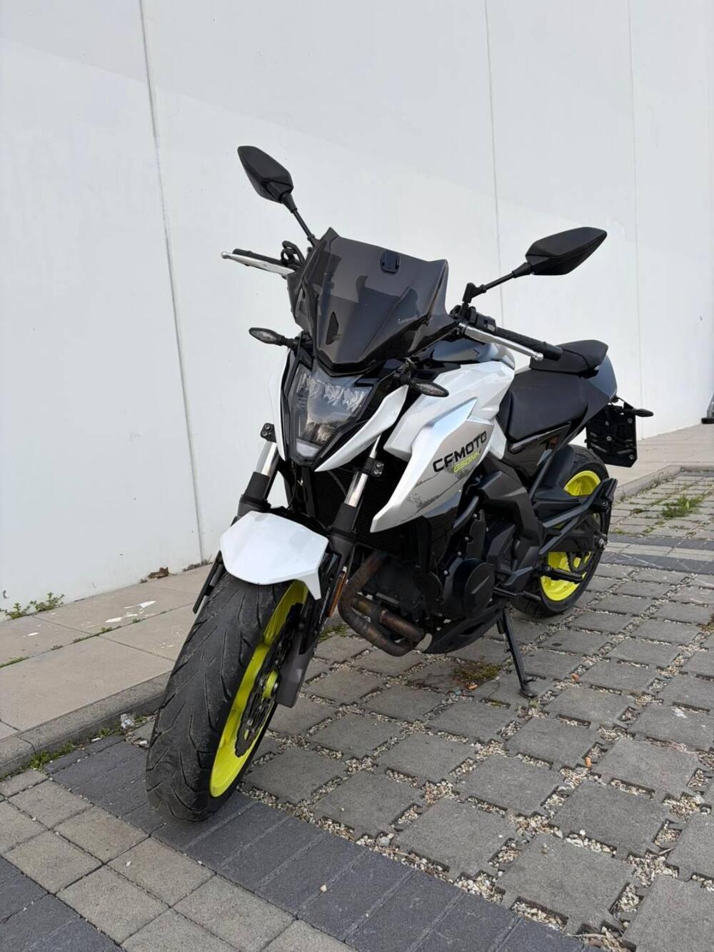 CFMOTO 650NK (2021 - 24) (2)