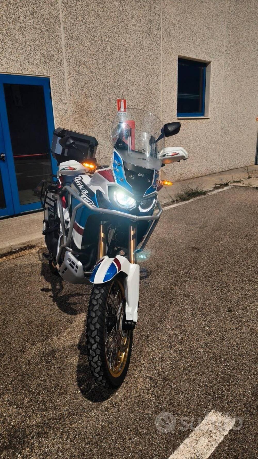 Honda Africa Twin CRF 1000L Adventure Sports DCT (2018 - 19) (4)