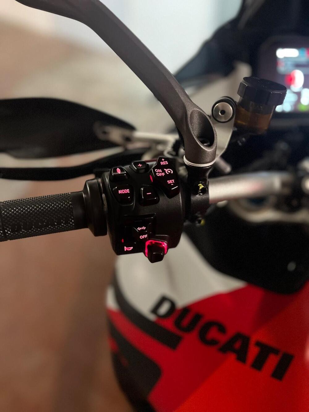 Ducati Multistrada V4 RS (2024 - 25) (3)