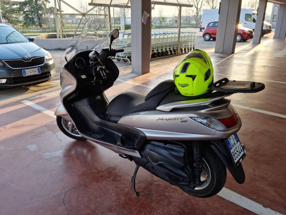 Yamaha Majesty 400 (2004 - 08) (3)