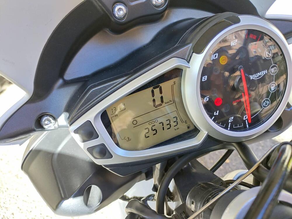 Triumph Street Triple R ABS (2013 - 17) (5)