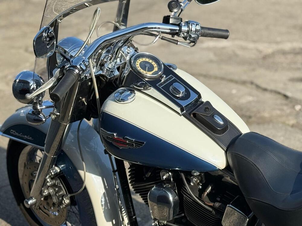 Harley-Davidson 1450 Deluxe (2005 - 06) - FLSTNI (2)