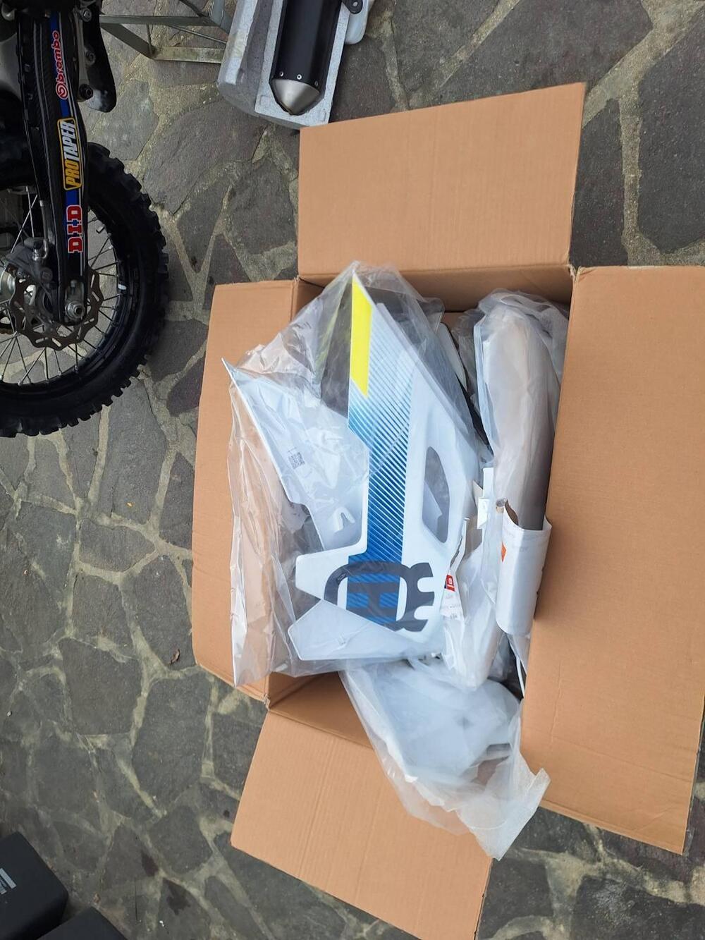 Husqvarna TE 300 (2024) (3)