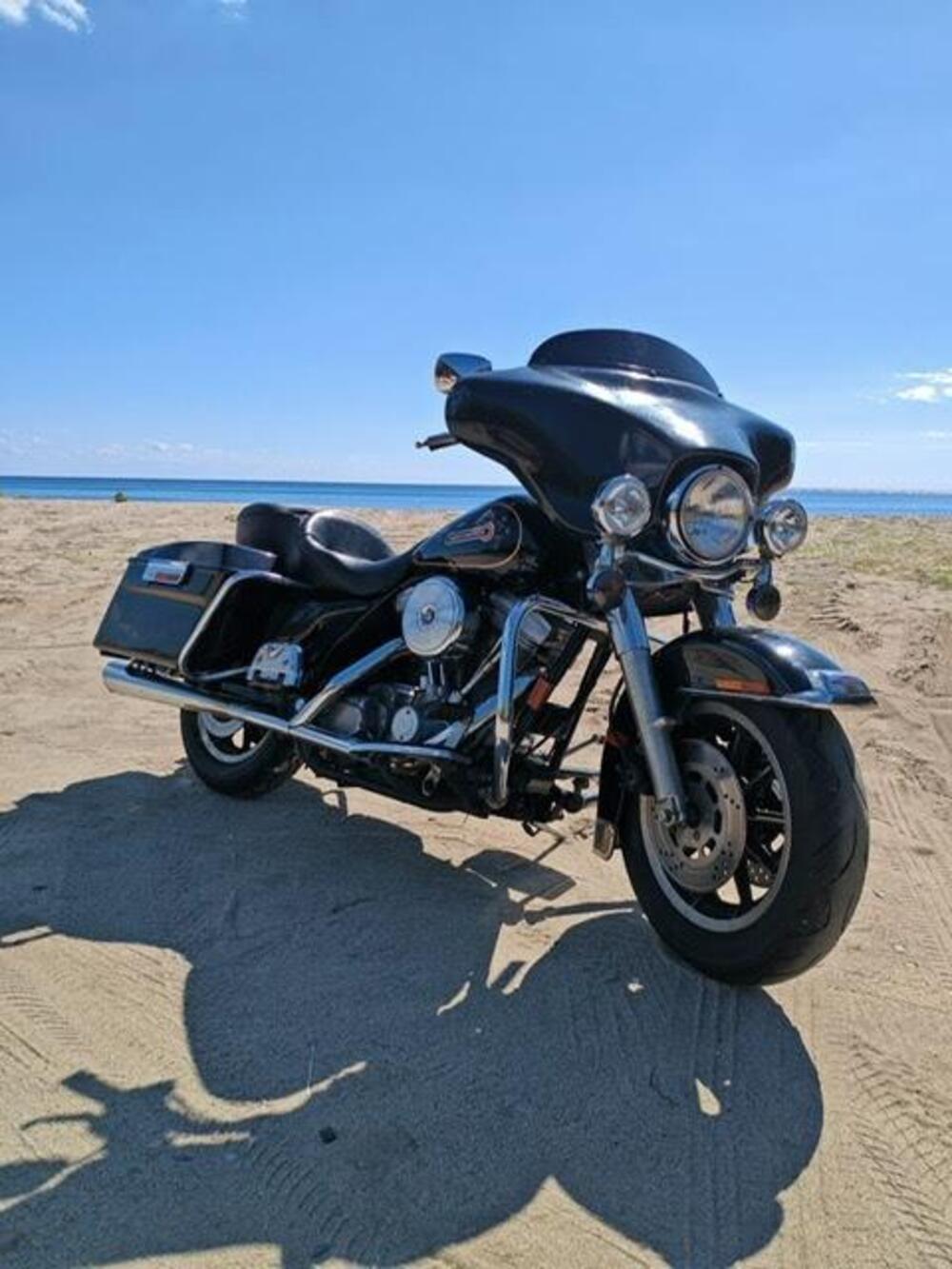 Harley-Davidson 1340 Electra Glide Standard (1995 - 99) - FLHT