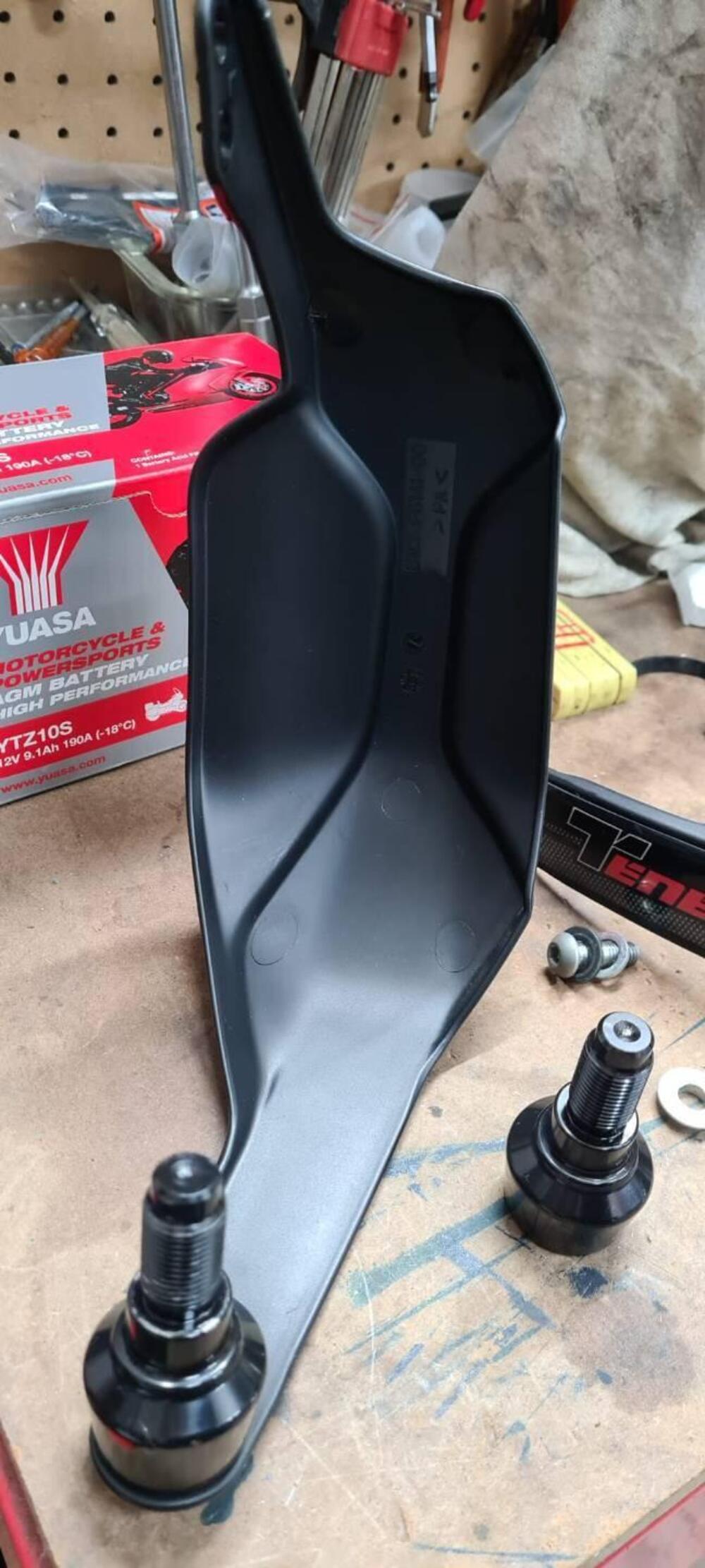 YAMAHA TENERE' 700 T7 2021SCARICO COMPLETO TERMINA (14)