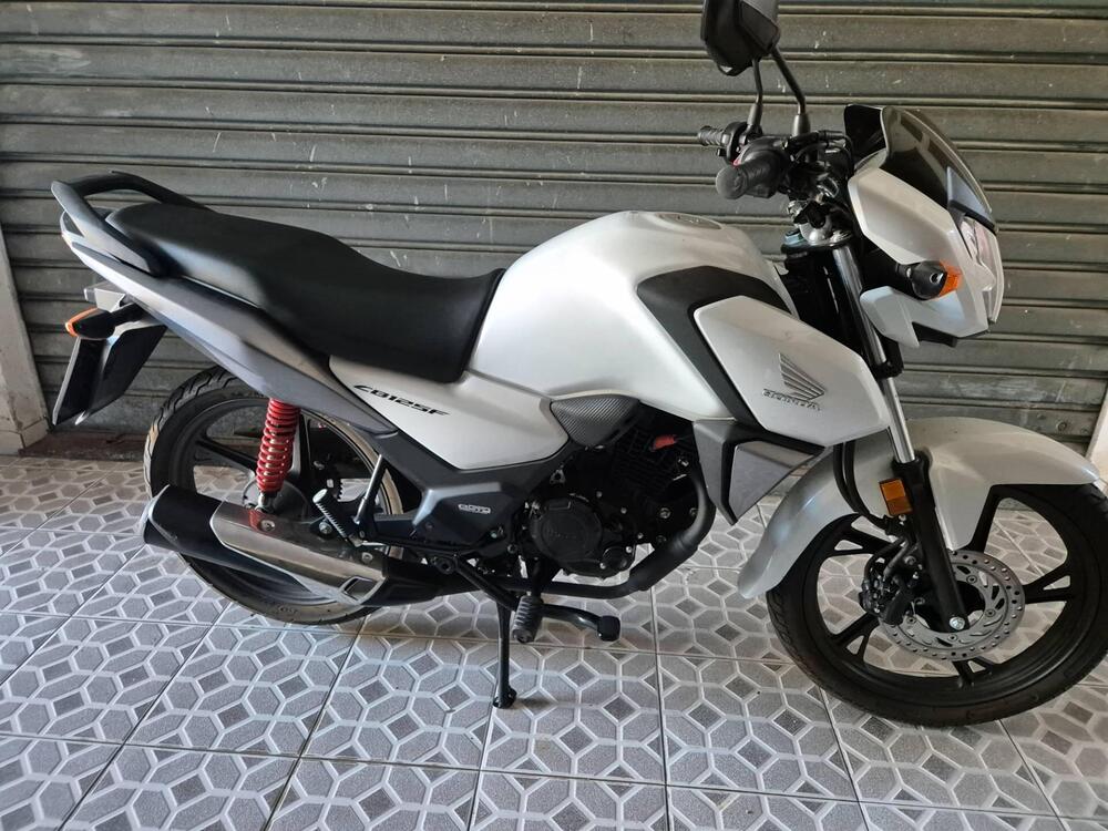 Honda CB 125 F (2021 - 25) (5)