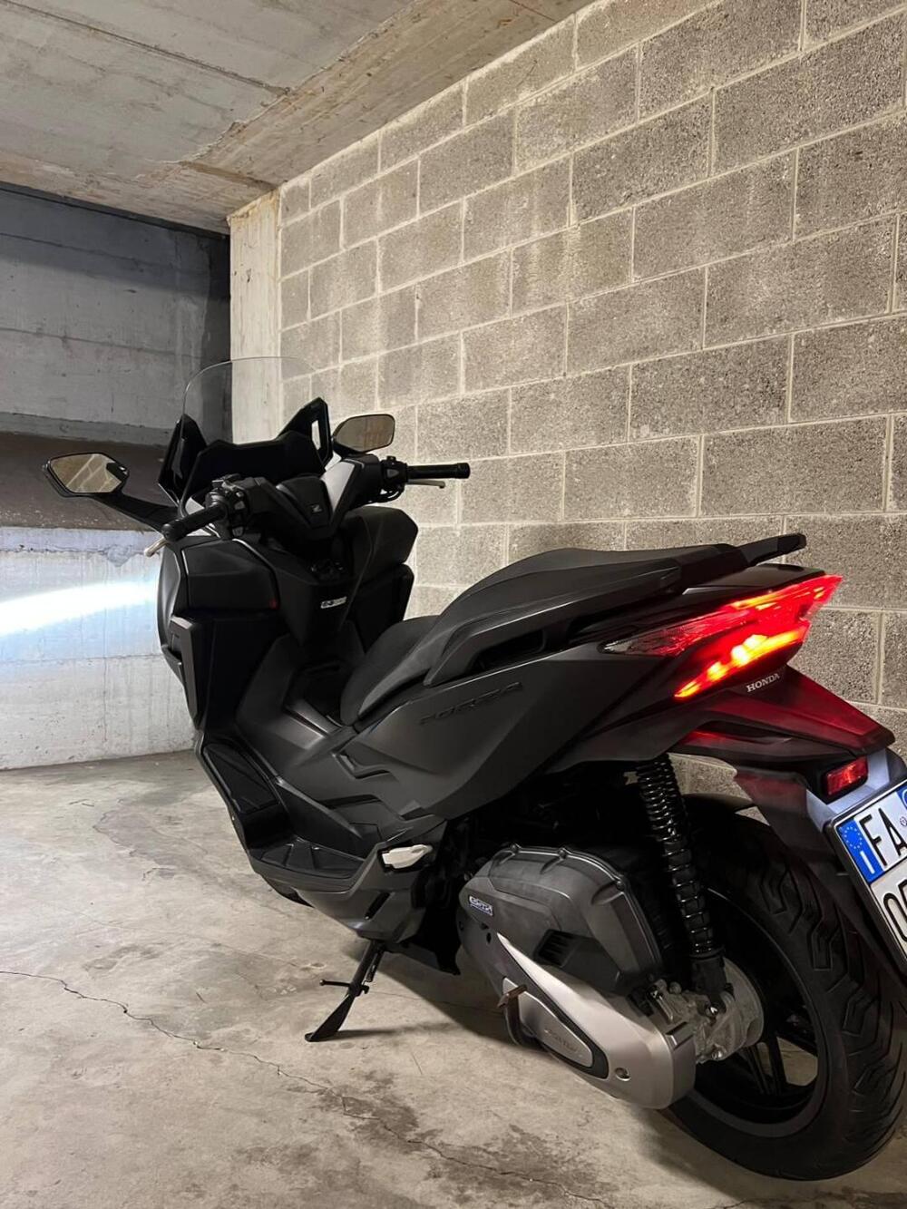 Honda Forza 125 (2022) (4)