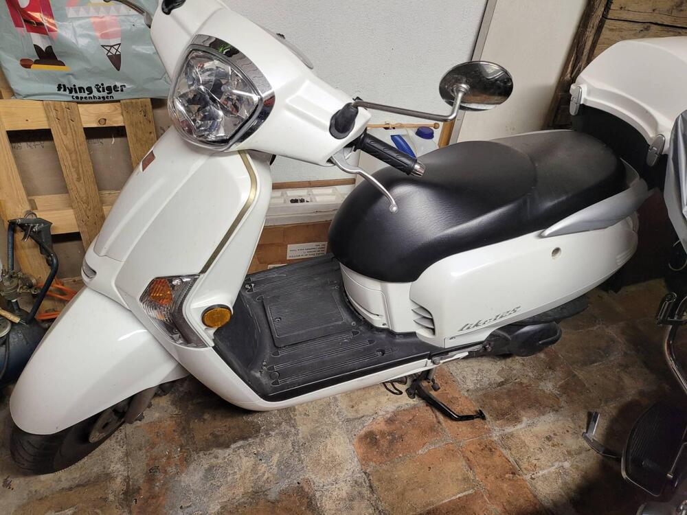 Kymco Like 125 (2009 - 17) (2)