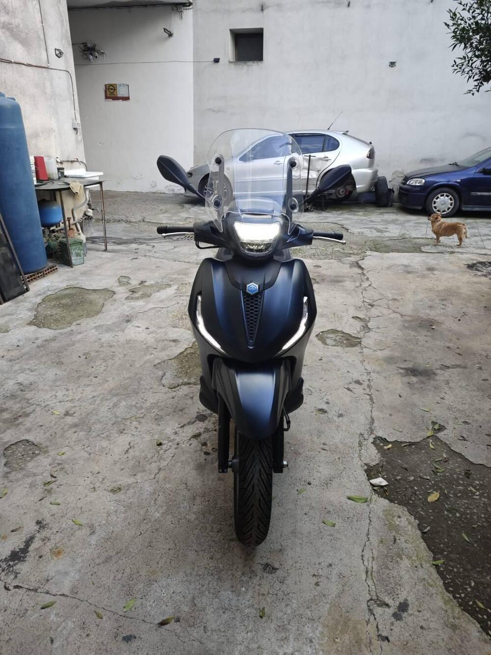 Piaggio Beverly 400 S ABS-ASR (2021 - 24) (4)