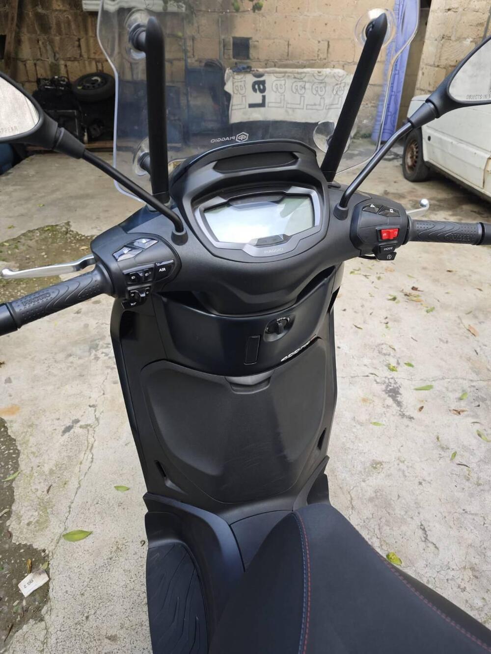 Piaggio Beverly 400 S ABS-ASR (2021 - 24) (9)