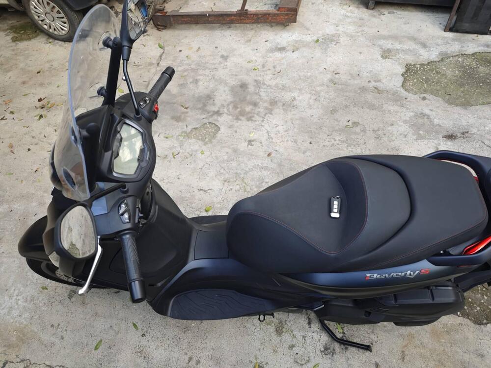 Piaggio Beverly 400 S ABS-ASR (2021 - 24) (12)