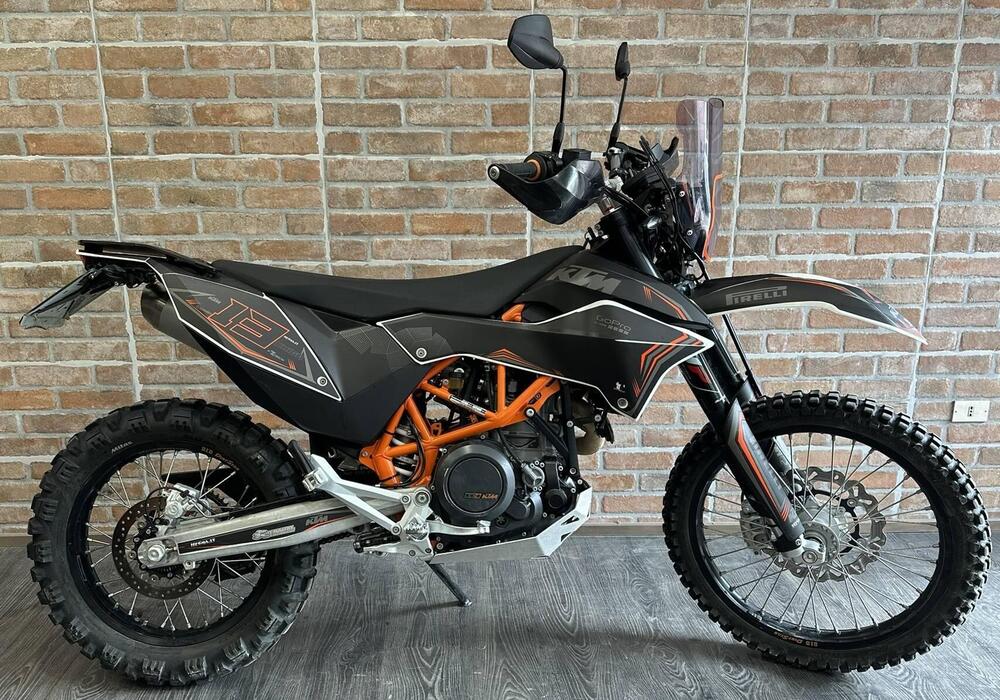 KTM 690 Enduro R (2012 - 17) (3)