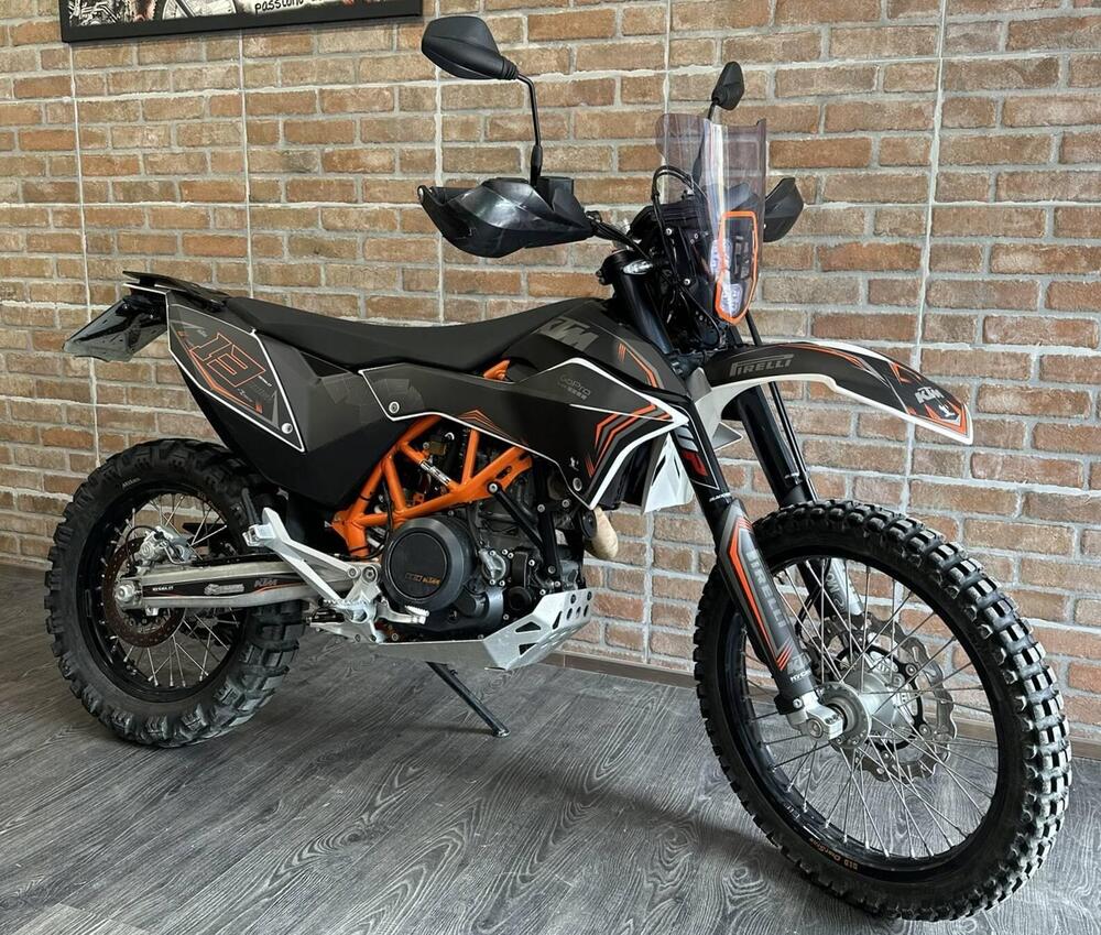 KTM 690 Enduro R (2012 - 17) (13)
