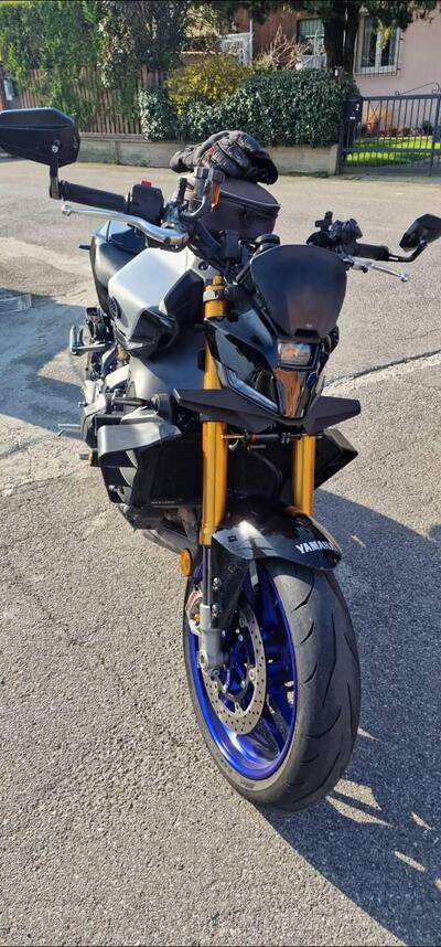 Yamaha MT-09 SP (2024 - 26) usata