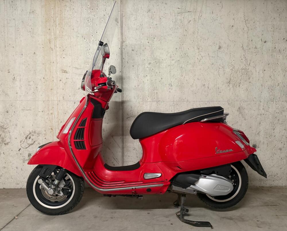 Vespa GTS 300 Super (2023 - 24)