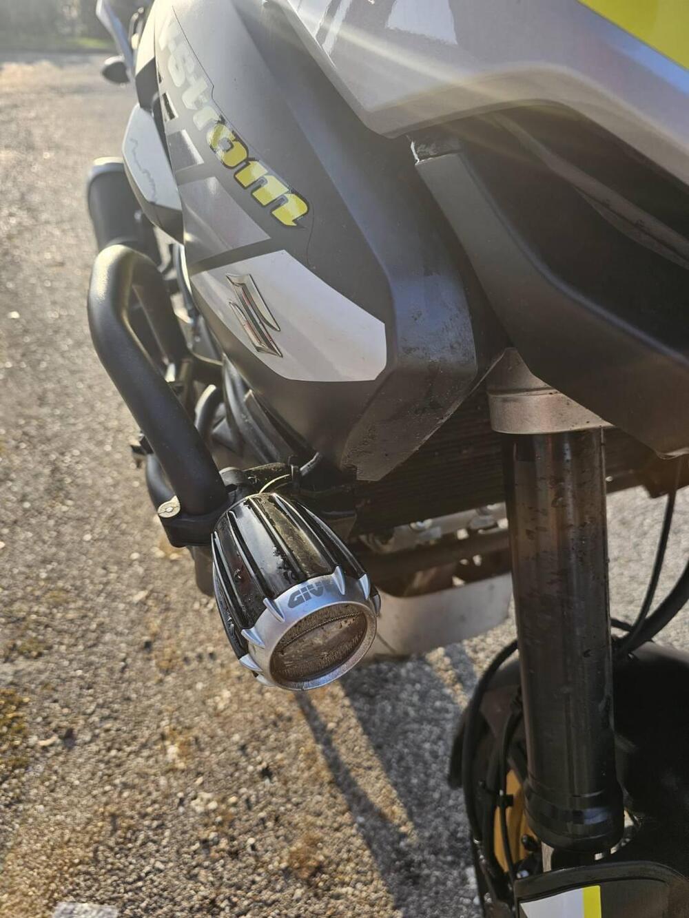 Suzuki V-Strom 1000XT (2017 - 20) (9)