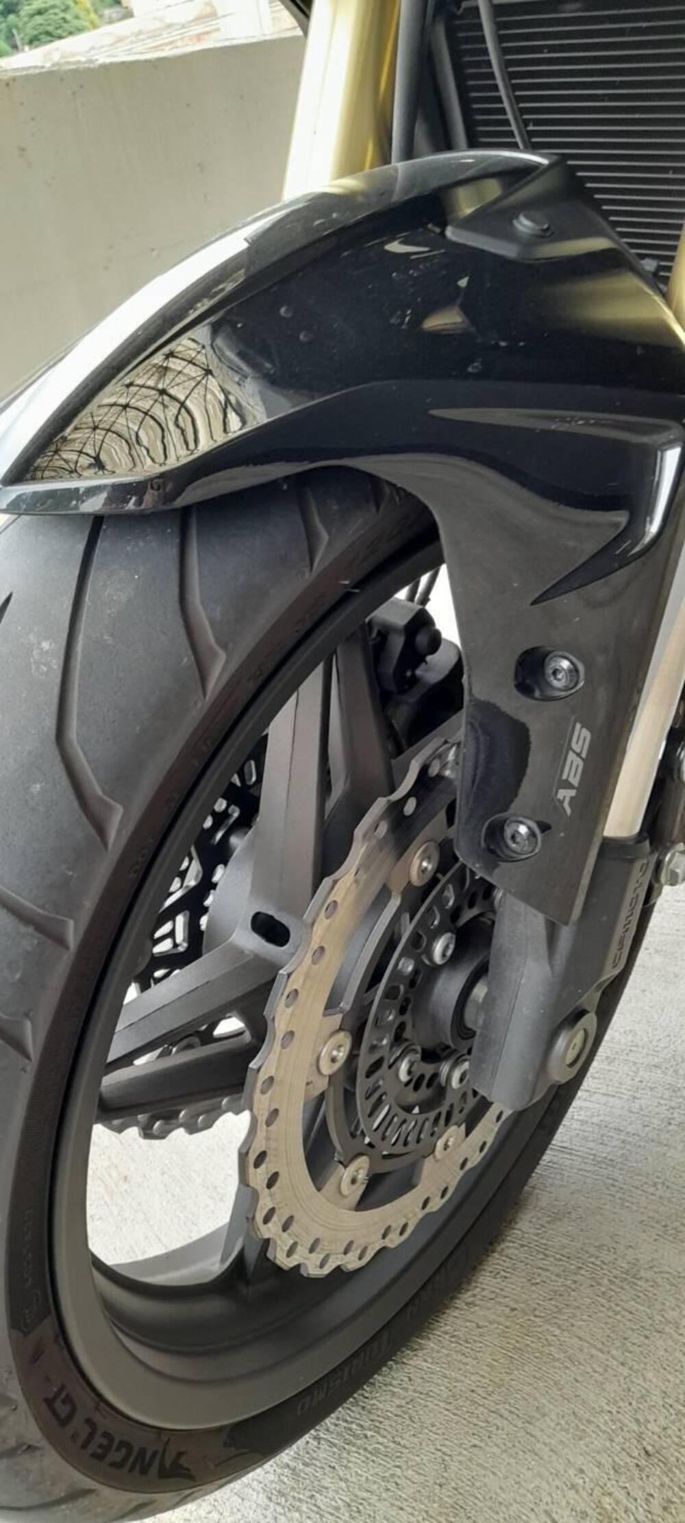 CFMOTO 650MT (2021 - 24) (7)