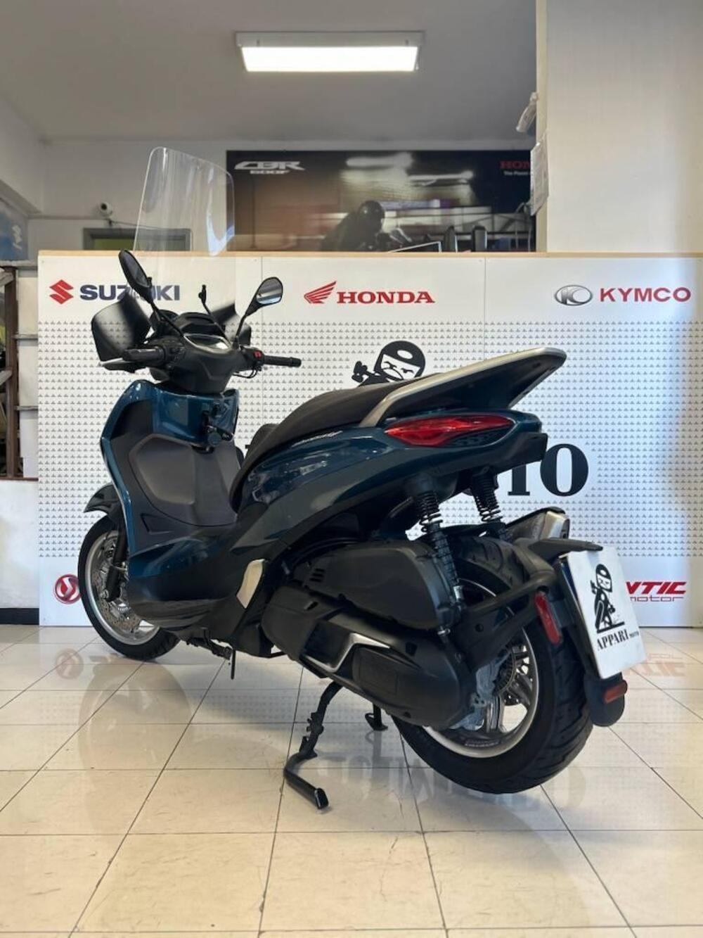 Piaggio Beverly 400 ABS-ASR (2021 - 24) (4)