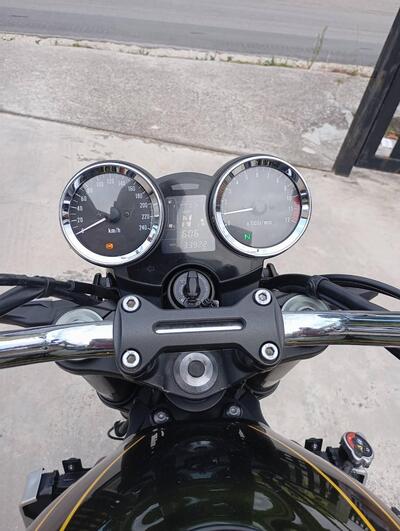 Kawasaki Z 900 RS (2021) usata