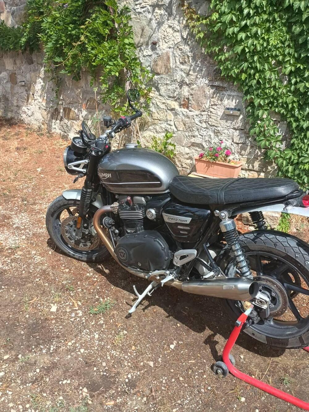 Triumph Speed Twin 1200 (2019 - 20) (2)