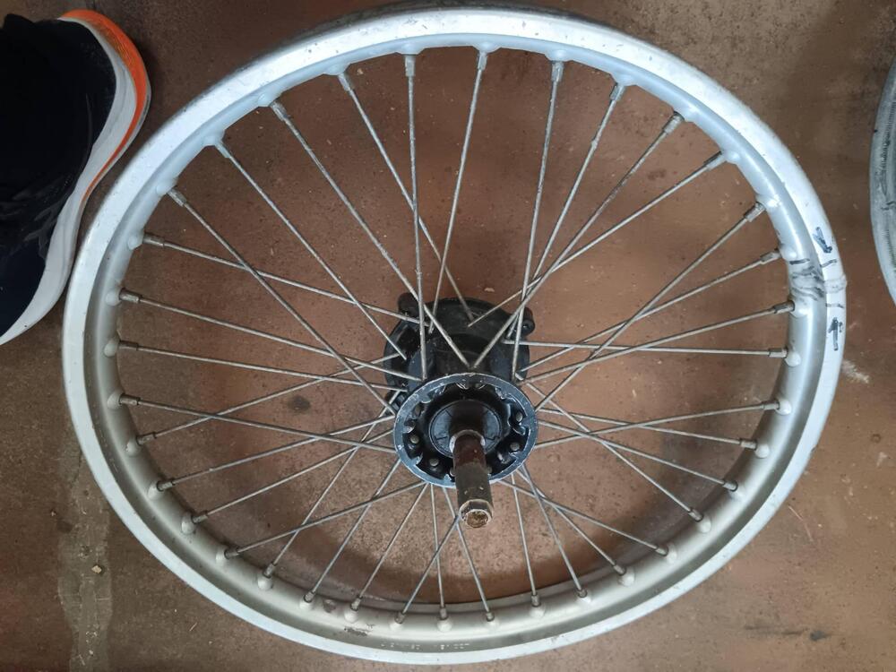 Coppia ruote CR 125 1986 Did (4)