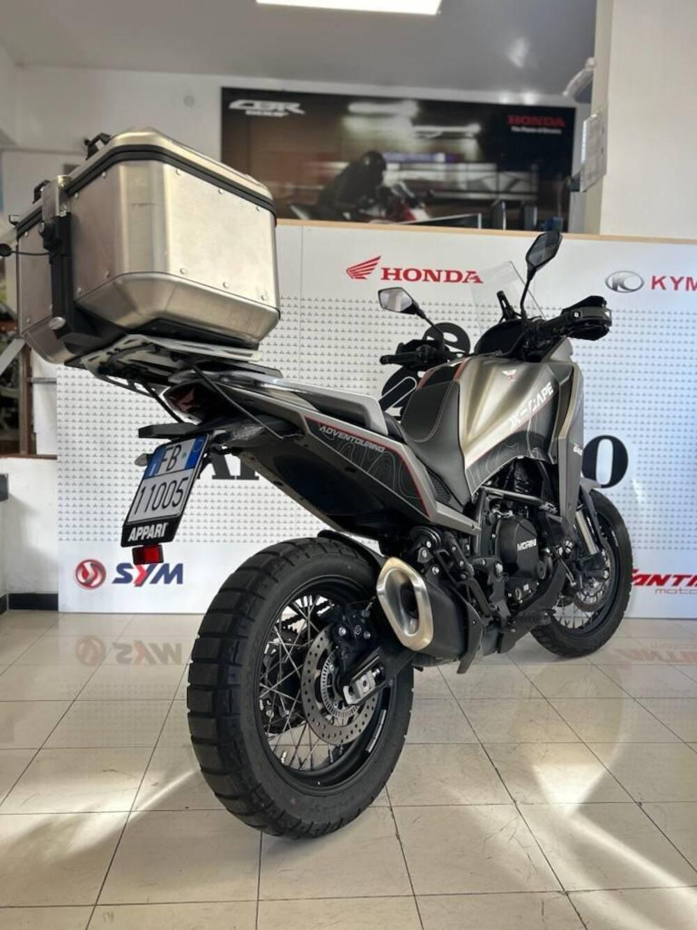 Moto Morini X-Cape 650 (2021 - 26) (7)
