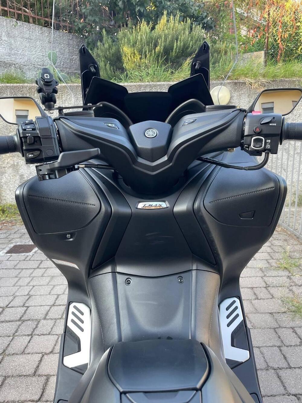Yamaha T-Max 560 (2020 - 21) (8)