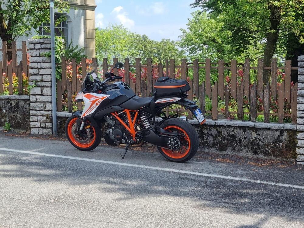 KTM 1290 Super Duke GT (2022 - 25) (3)