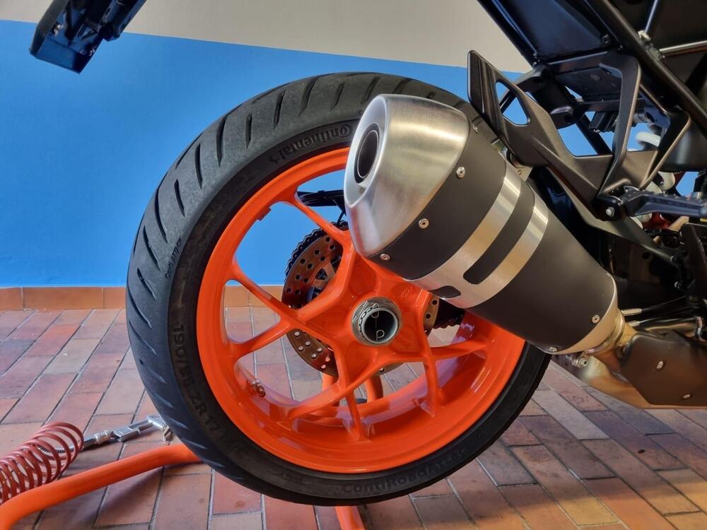 KTM 1290 Super Duke GT (2022 - 25) (5)
